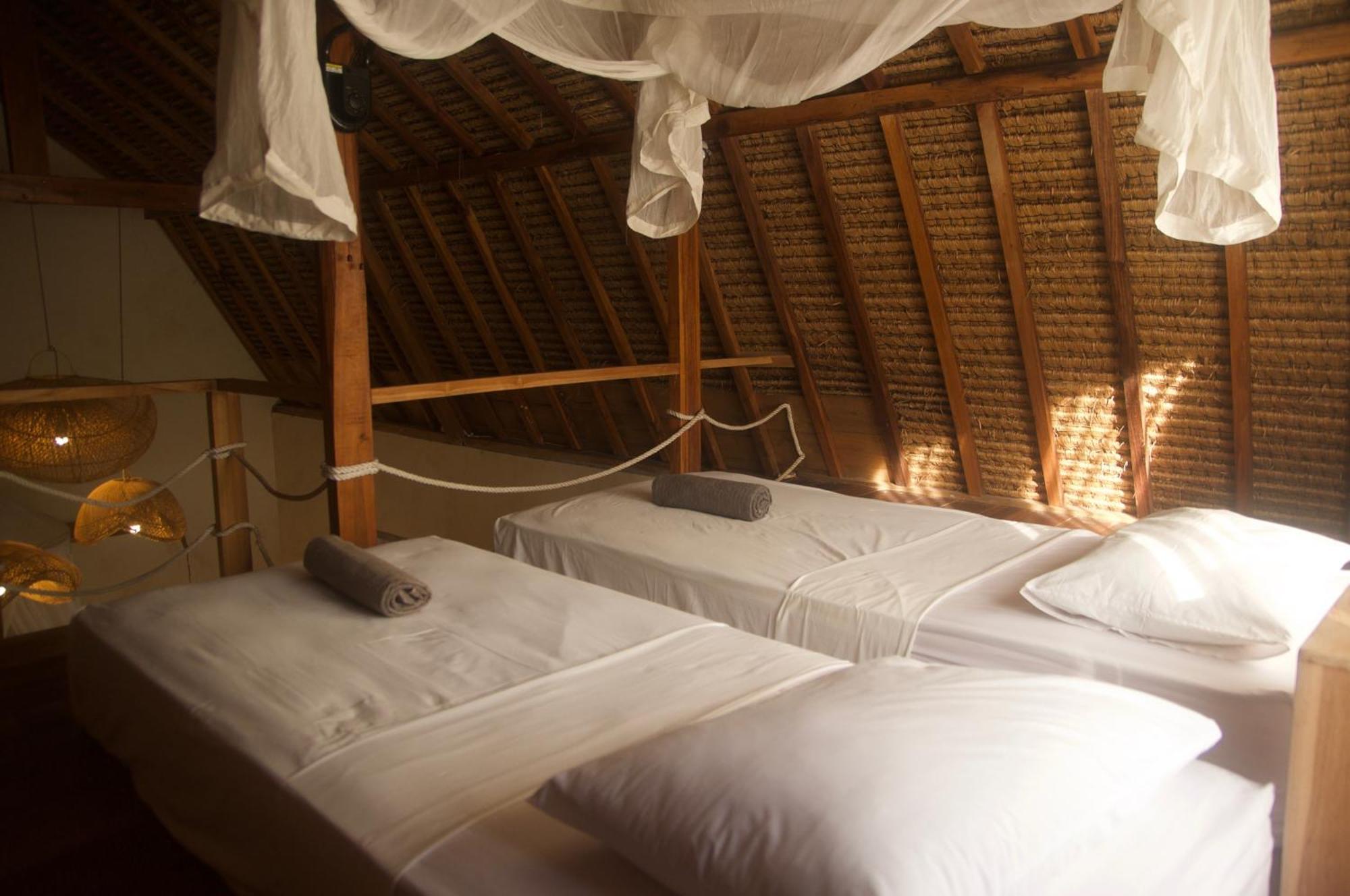 Owa Lodge Areguling Kuta  Oda fotoğraf