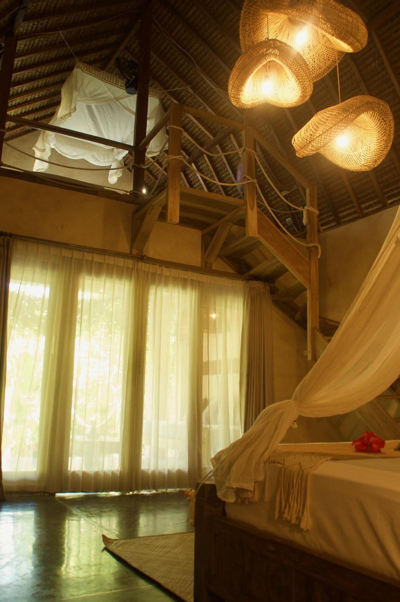 Owa Lodge Areguling Kuta  Oda fotoğraf